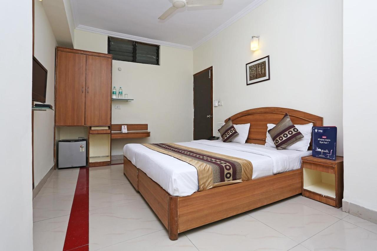 Oyo Hotel Satya Villas Bhopal Exteriör bild