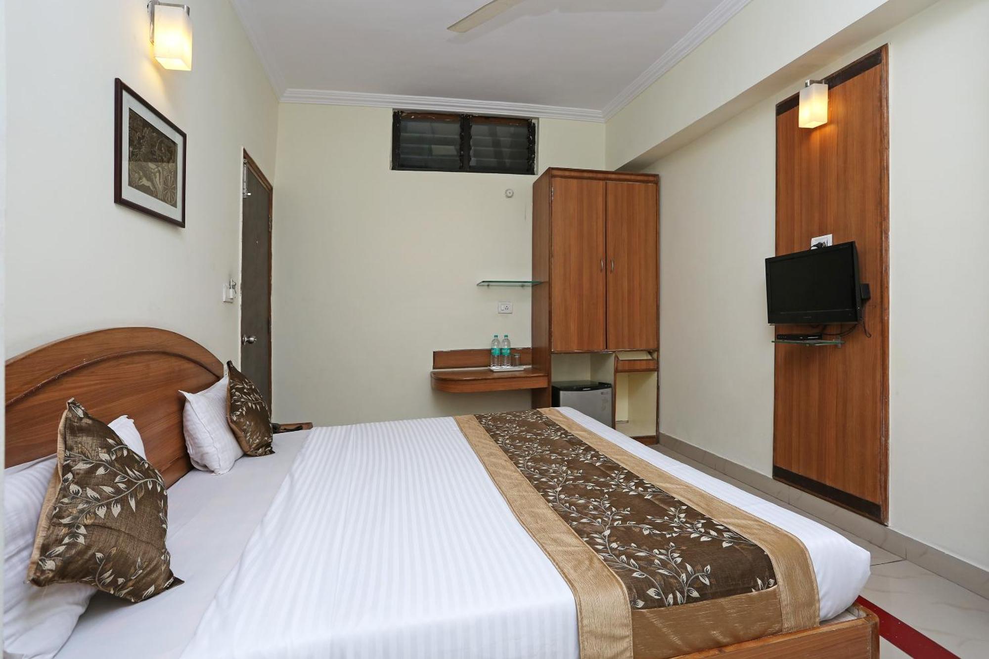 Hotel O Satya Villas Bhopal Exteriör bild